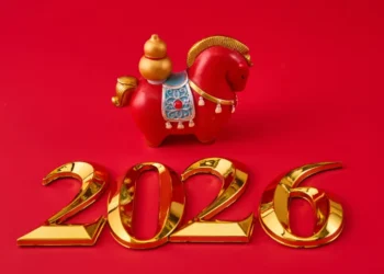 Previsões para 2026: O que o ​​Ano Chinês do Cavalo de Fogo significará para o seu signo?