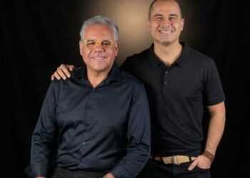 André Arteche e Marcus Montenegro lançam livro para atores