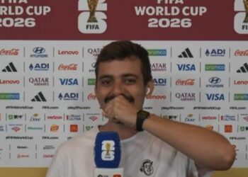Repórter se emociona ao vivo após entrevistar Cristiano Ronaldo